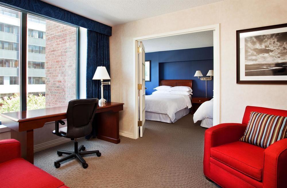Sheraton Suites Old Town Alexandria Exterior photo
